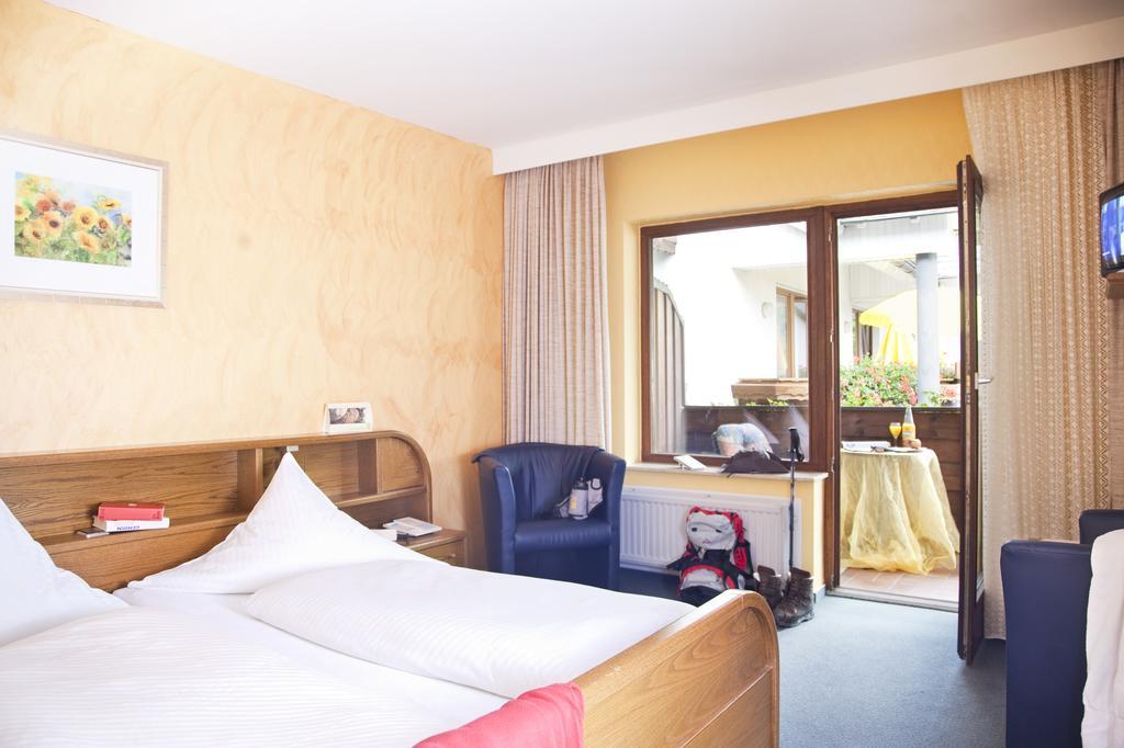 Bio-Hotel Uplaender Hof Willingen (Upland) Quarto foto